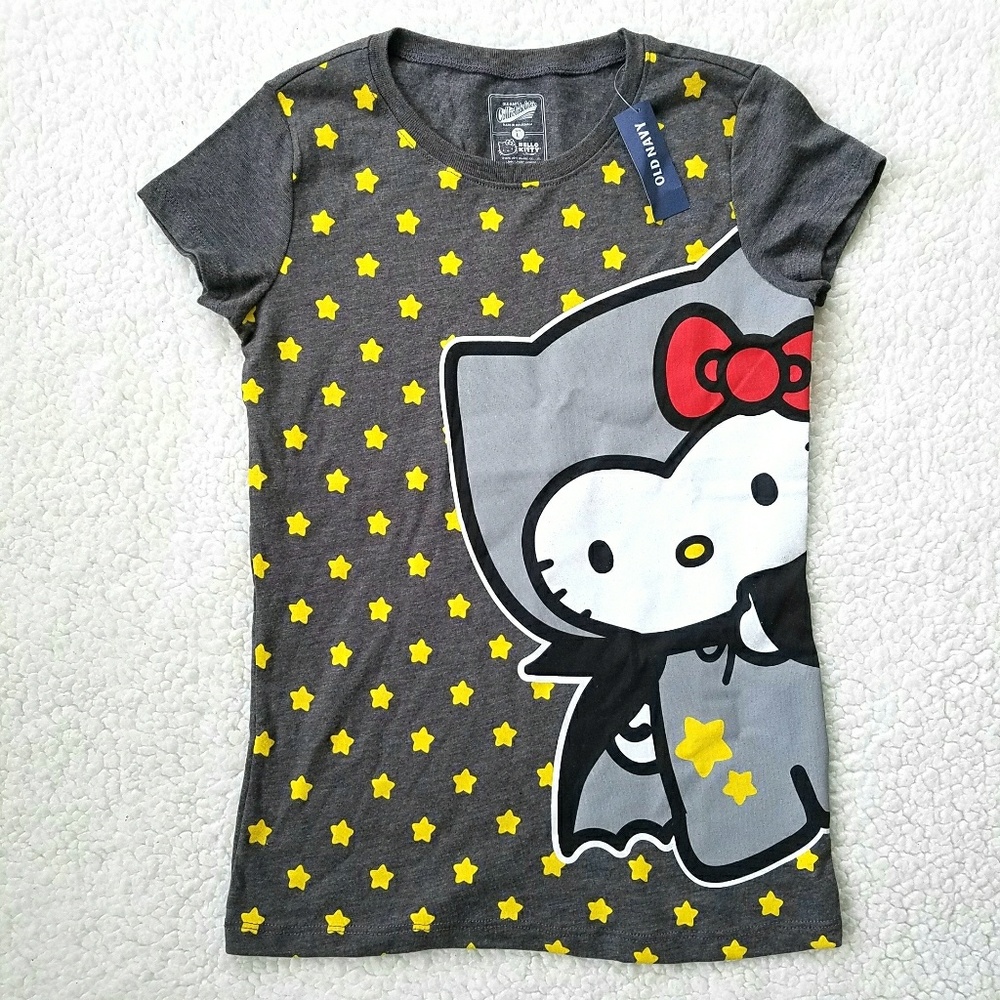 Gray Hello Kitty Vampire Tee Shirt Halloween Crew